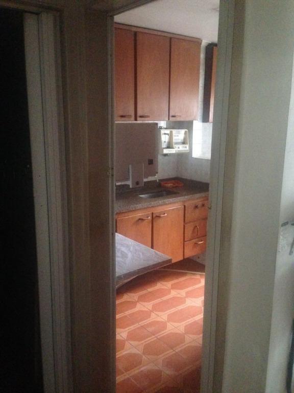 Apartamento à venda com 1 quarto, 54m² - Foto 5