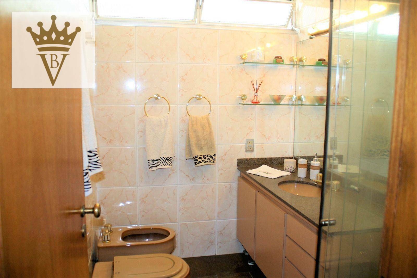 Apartamento à venda com 3 quartos, 150m² - Foto 10