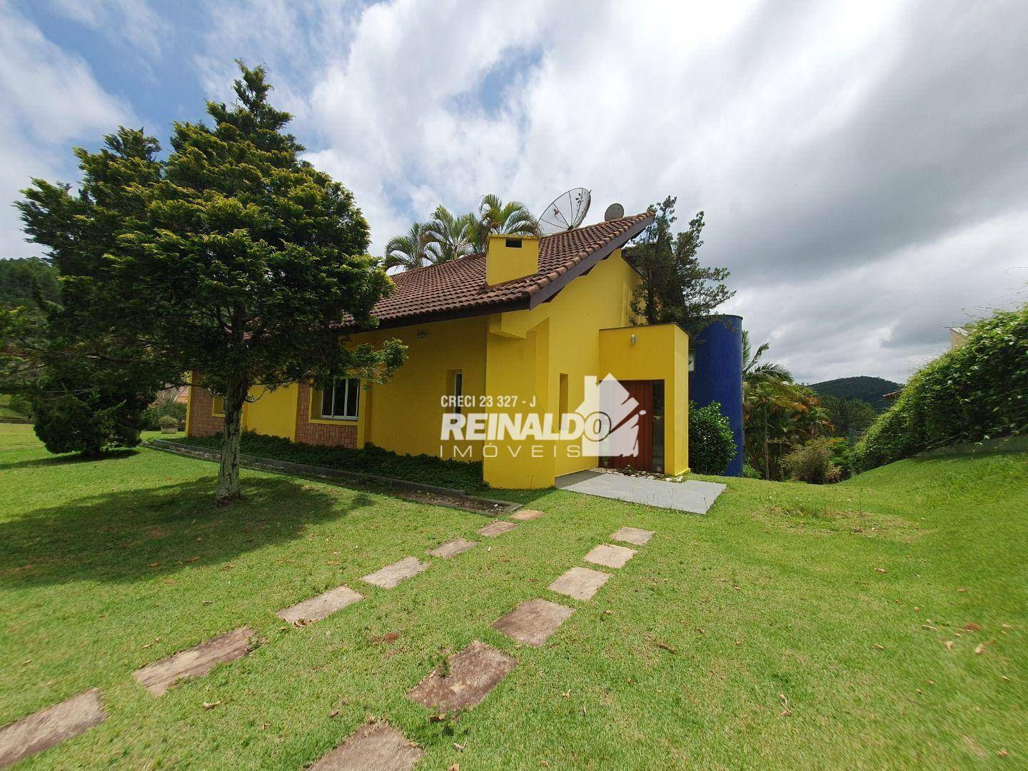 Casa de Condomínio à venda com 4 quartos, 440m² - Foto 4