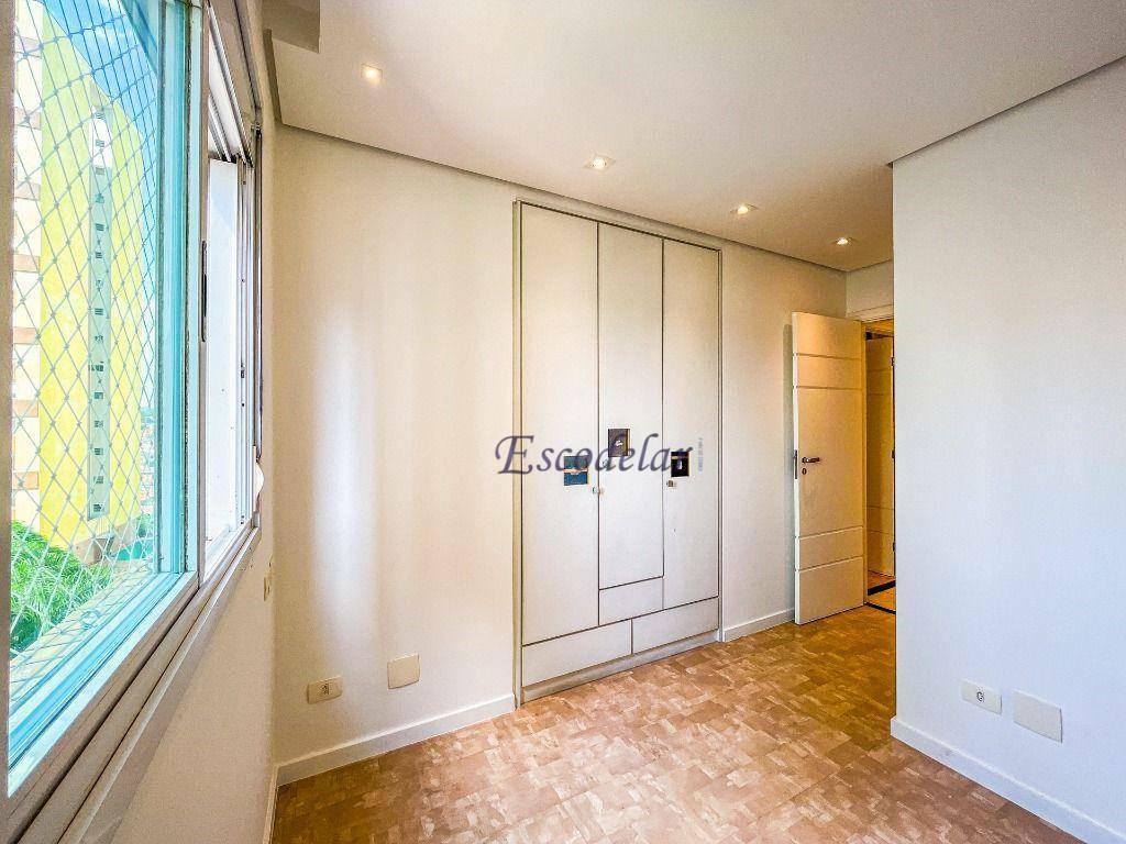 Apartamento à venda com 3 quartos, 130m² - Foto 11