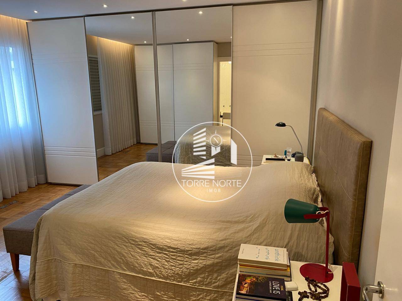 Apartamento à venda e aluguel com 3 quartos, 190m² - Foto 15