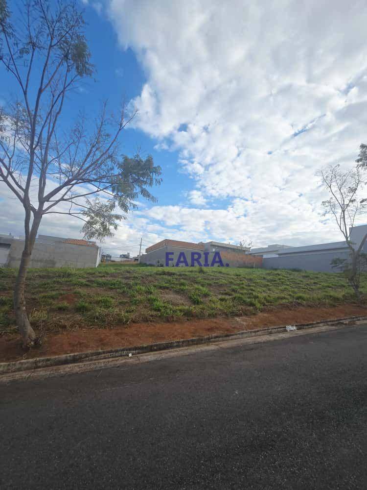 Loteamento e Condomínio, 302 m² - Foto 2