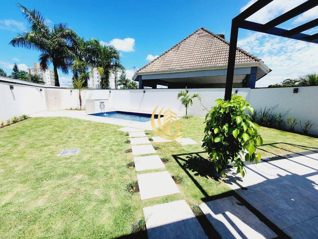 Sobrado, 3 quartos, 215 m² - Foto 2