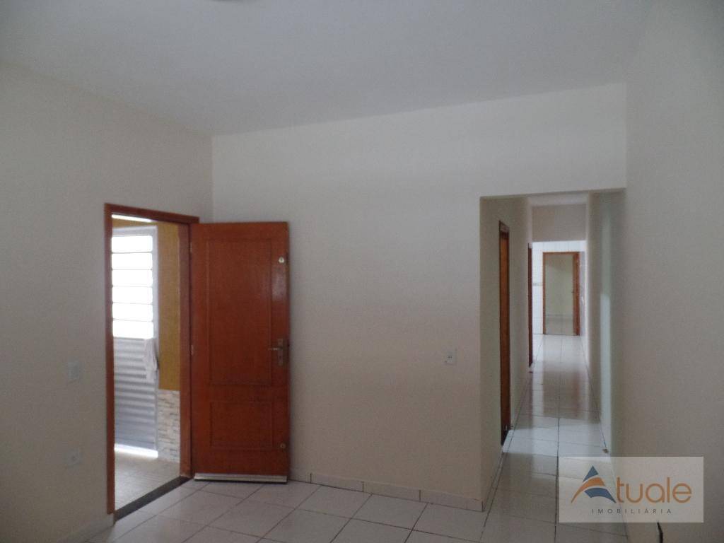 Casa à venda com 2 quartos, 100m² - Foto 4