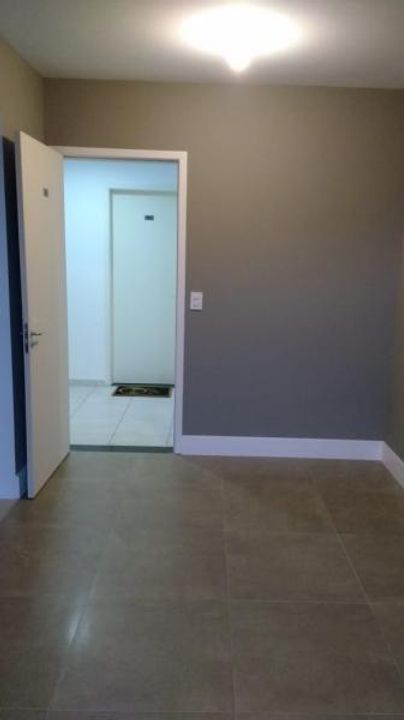 Apartamento à venda com 2 quartos, 54m² - Foto 2