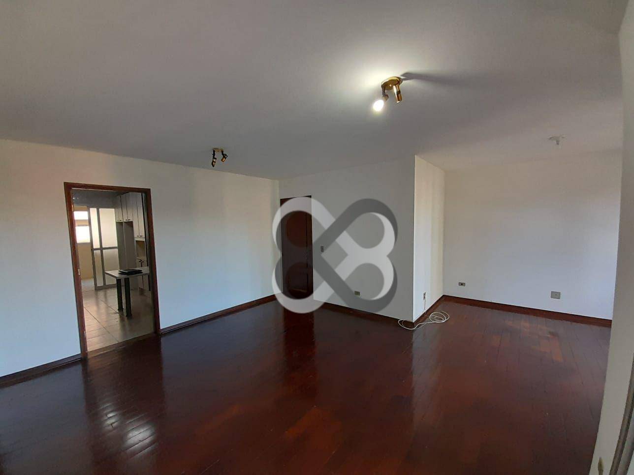 Apartamento à venda com 3 quartos, 140m² - Foto 7