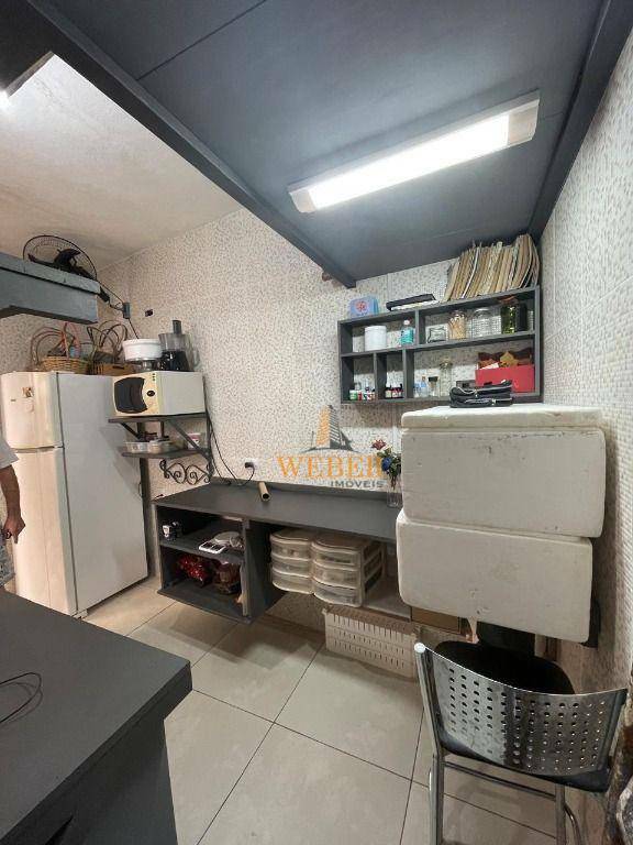 Sobrado à venda com 3 quartos, 207m² - Foto 15