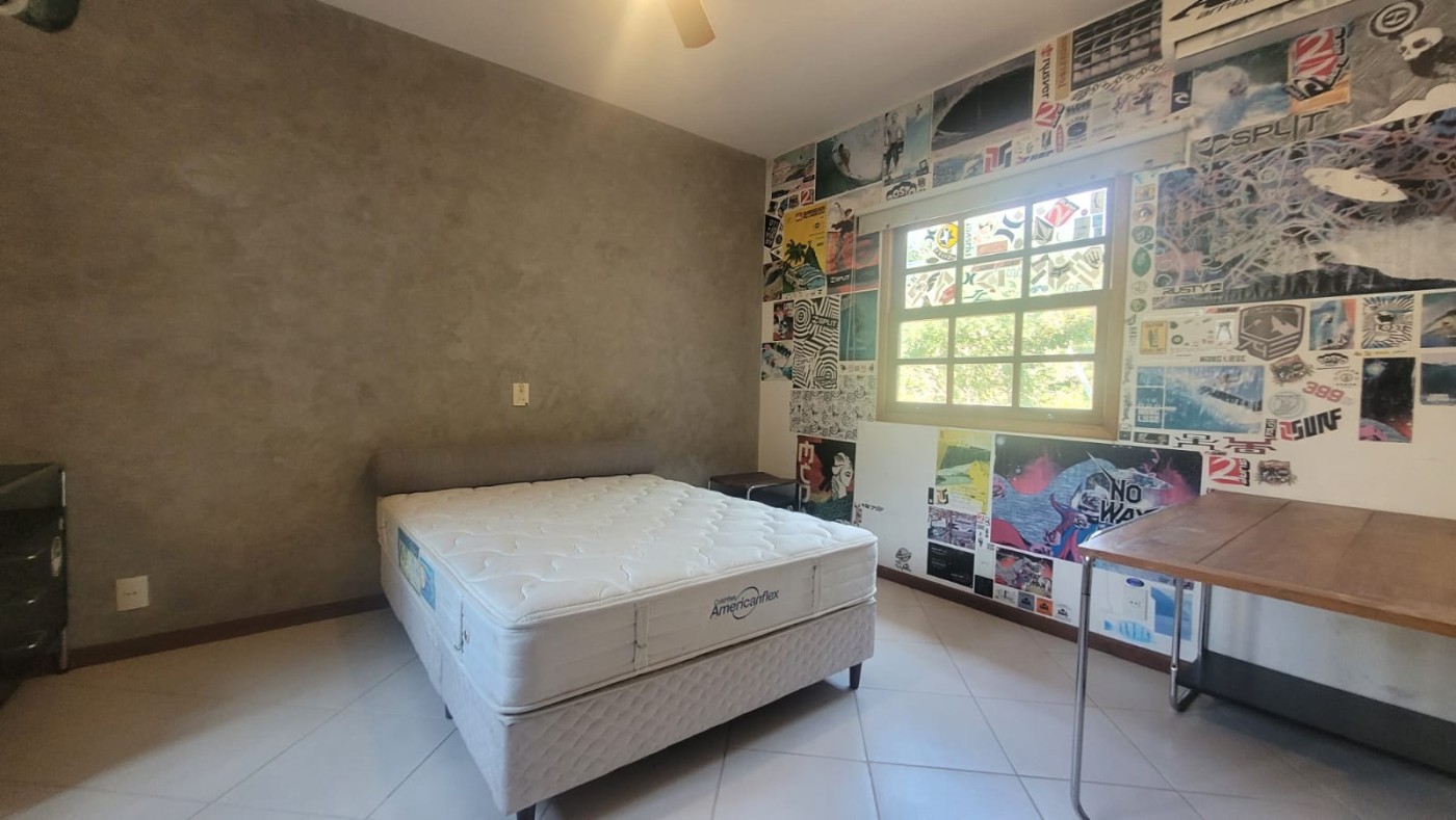 Casa de Condomínio à venda com 4 quartos, 290m² - Foto 42