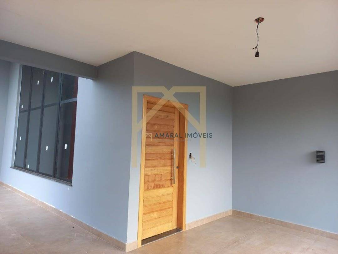 Casa à venda com 4 quartos, 195m² - Foto 32