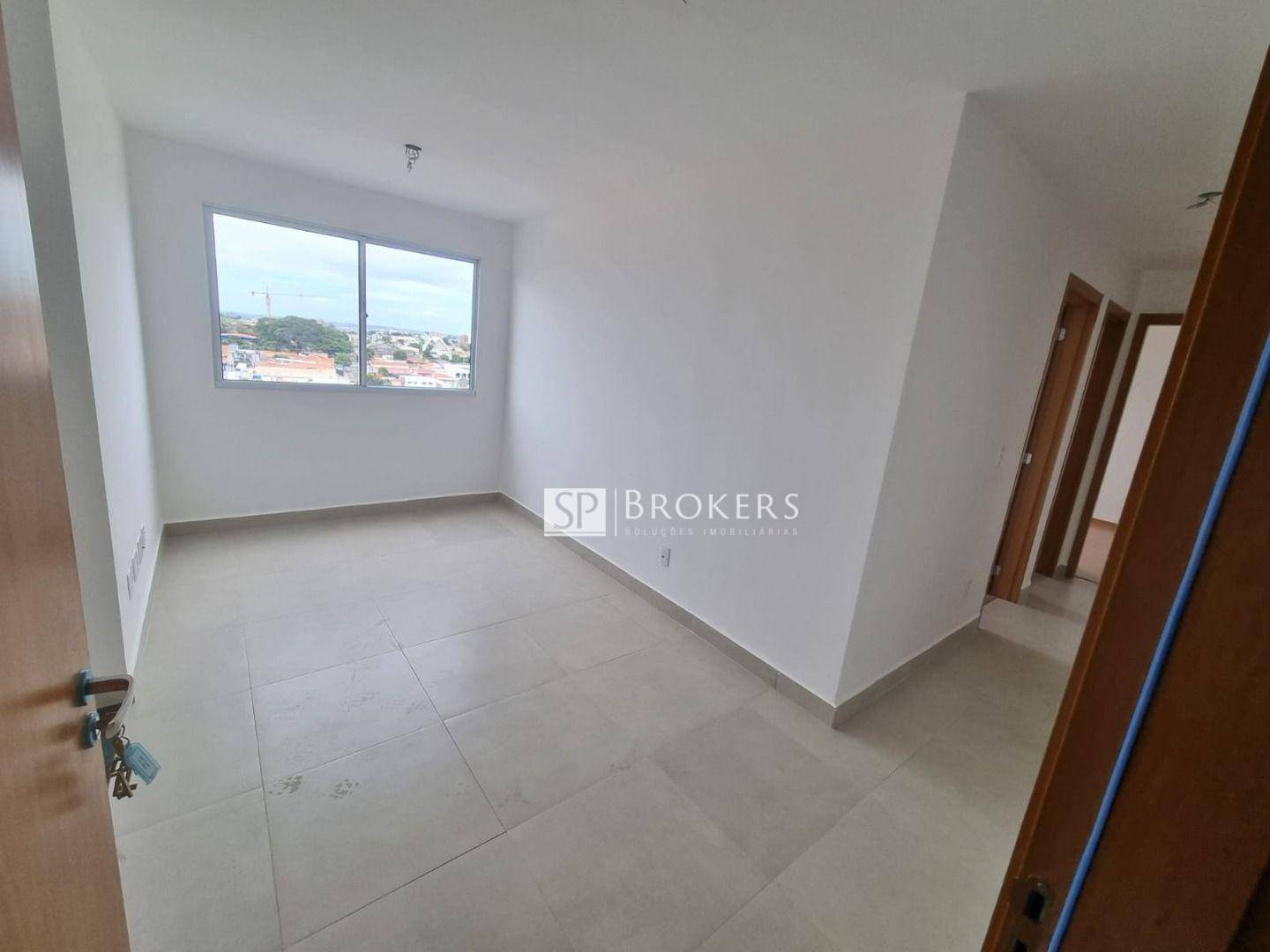 Apartamento à venda com 2 quartos, 42m² - Foto 1