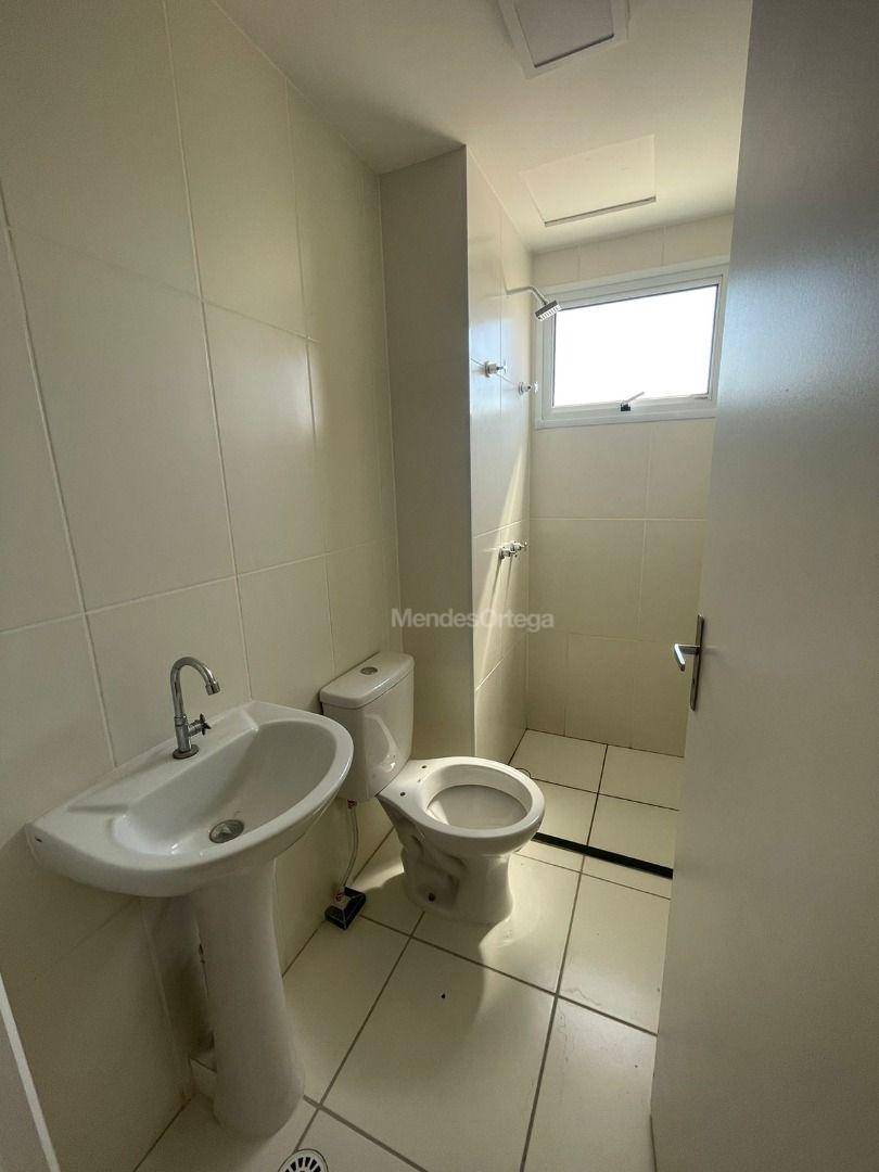 Apartamento para alugar com 2 quartos, 43m² - Foto 8