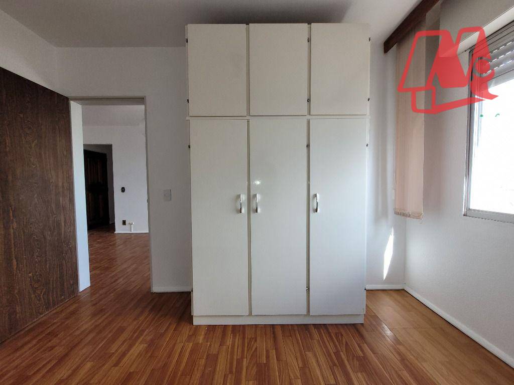 Apartamento à venda com 1 quarto, 42m² - Foto 7