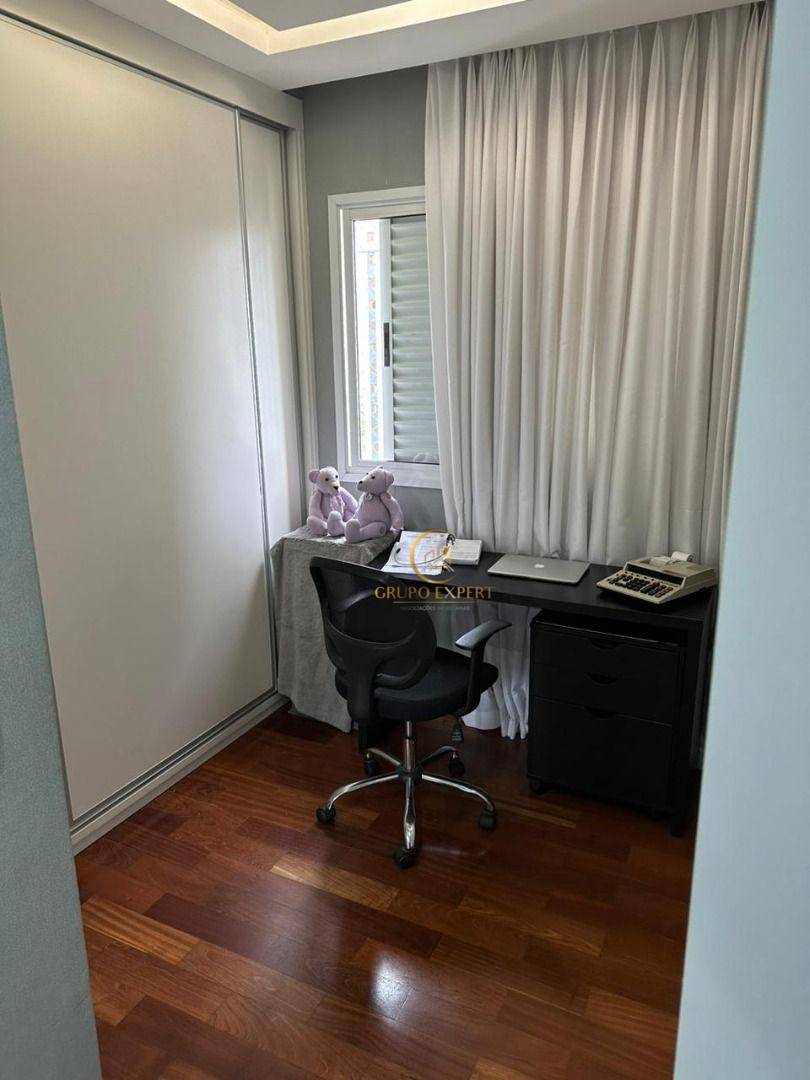 Apartamento à venda com 3 quartos, 130m² - Foto 18