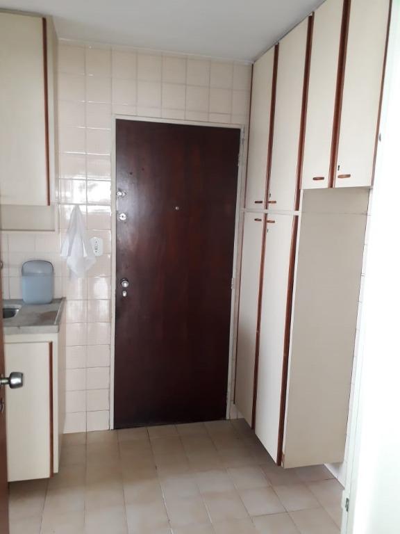 Apartamento à venda com 3 quartos, 95m² - Foto 12