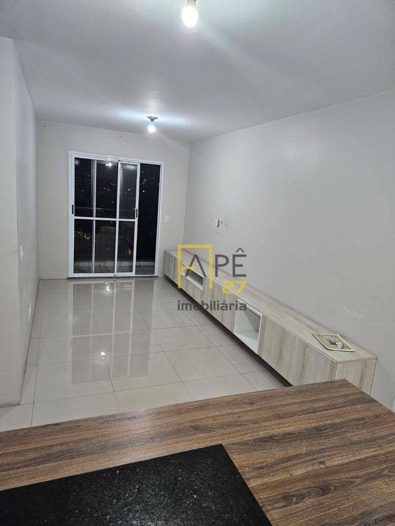 Apartamento à venda com 3 quartos, 82m² - Foto 6