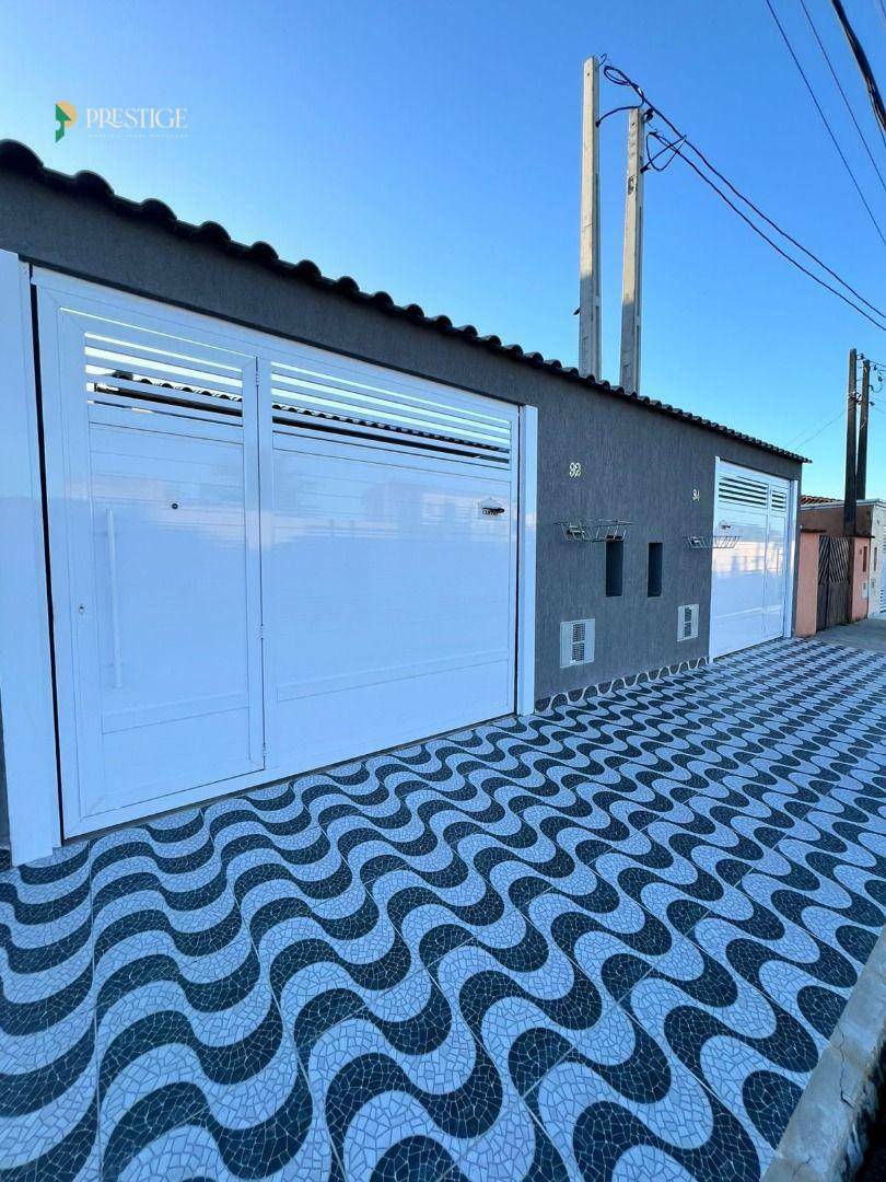 Casa à venda com 2 quartos, 65m² - Foto 4