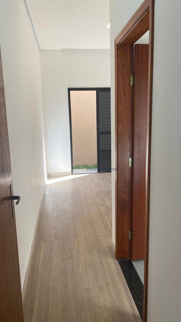 Casa à venda com 2 quartos, 99m² - Foto 6