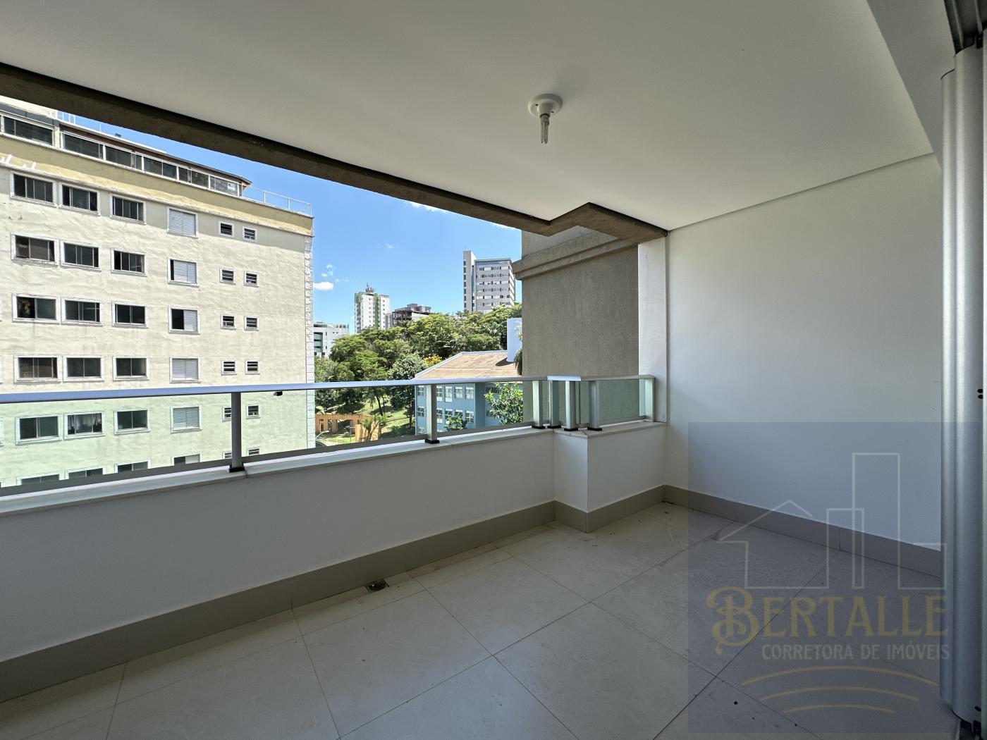 Apartamento à venda com 3 quartos, 87m² - Foto 5