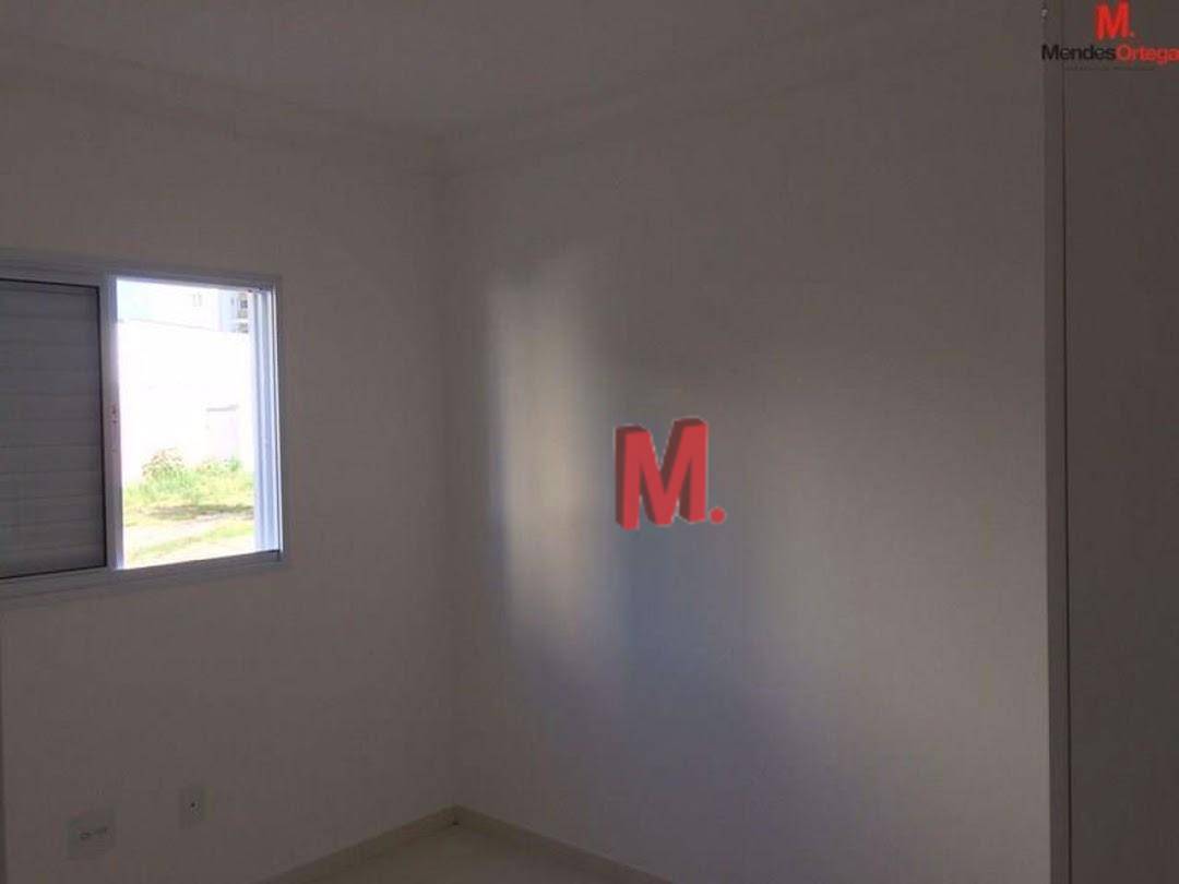 Apartamento para alugar com 2 quartos, 61m² - Foto 8