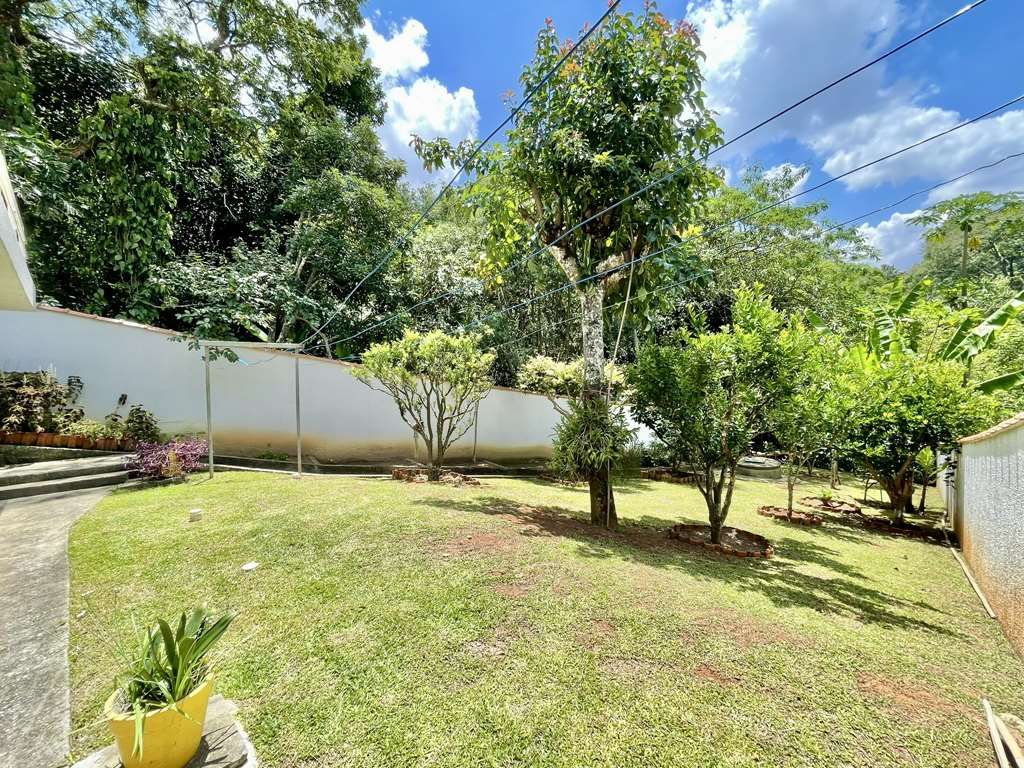 Casa de Condomínio à venda com 3 quartos, 215m² - Foto 53