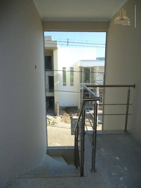 Casa à venda com 3 quartos, 196m² - Foto 8