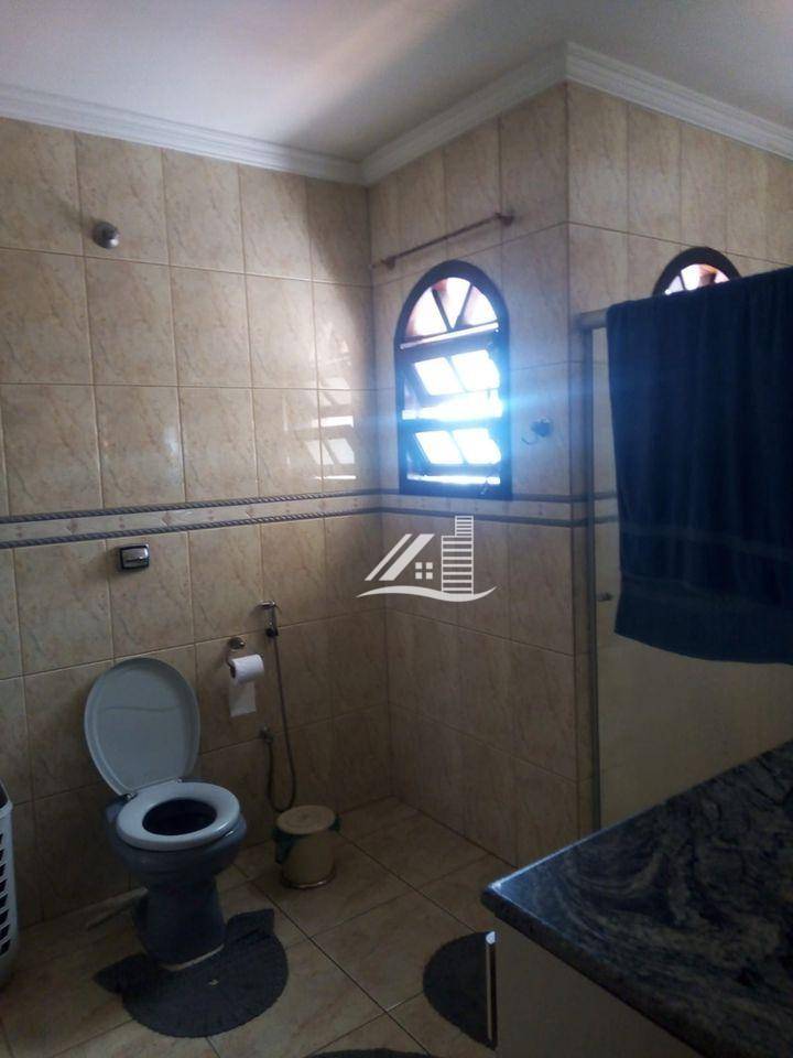 Sobrado à venda com 3 quartos, 190m² - Foto 20