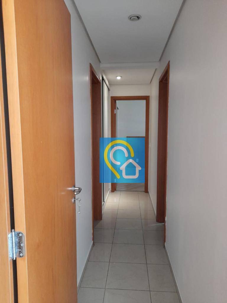 Apartamento para alugar com 3 quartos, 139m² - Foto 14