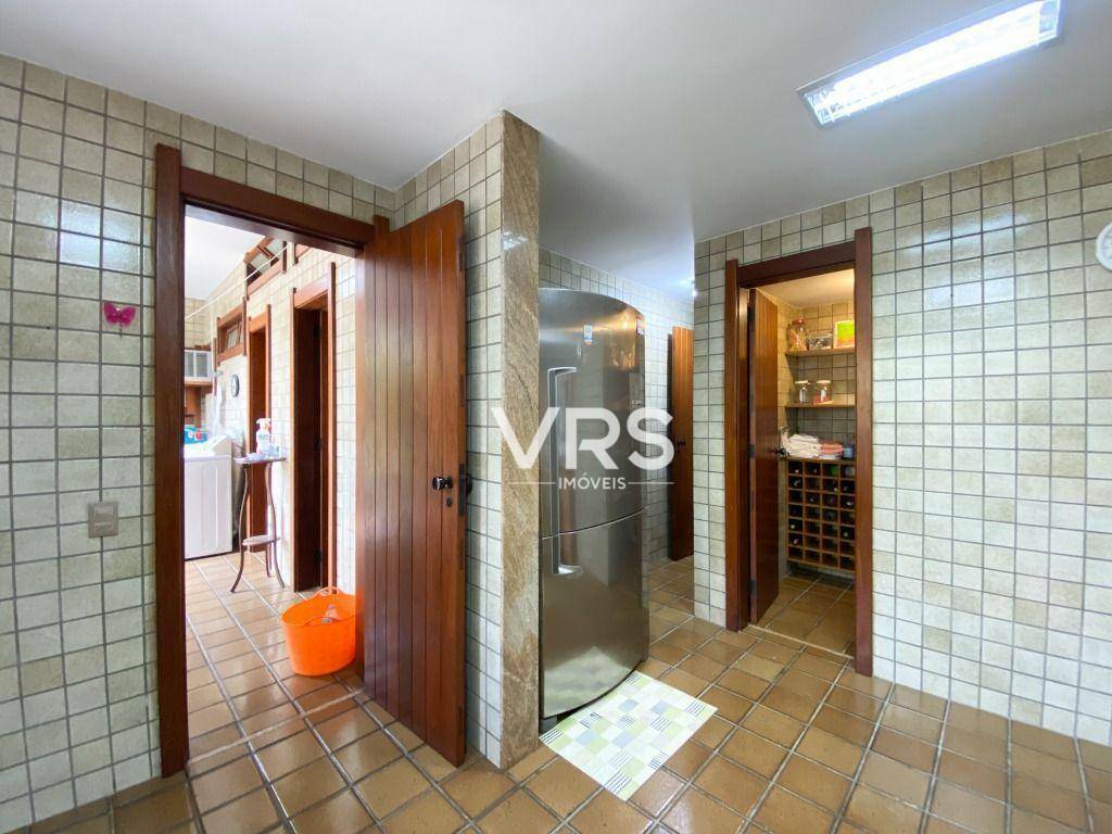 Casa de Condomínio à venda com 5 quartos, 504m² - Foto 23