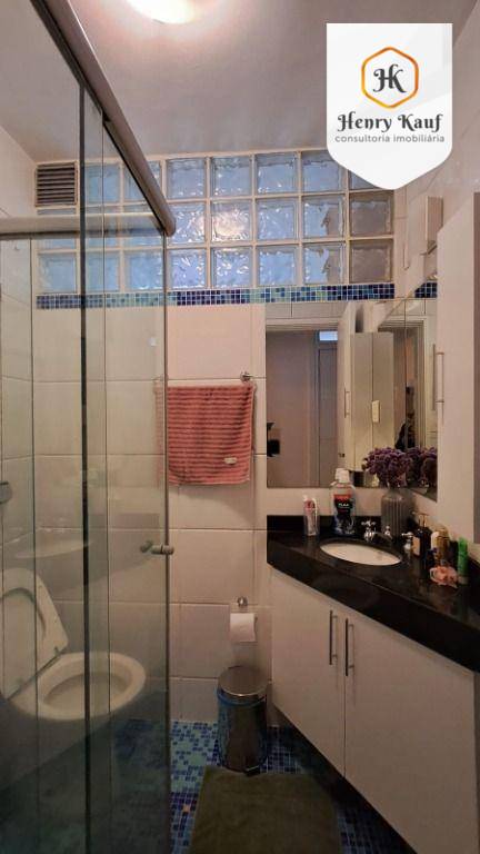 Apartamento para alugar com 3 quartos, 117m² - Foto 19