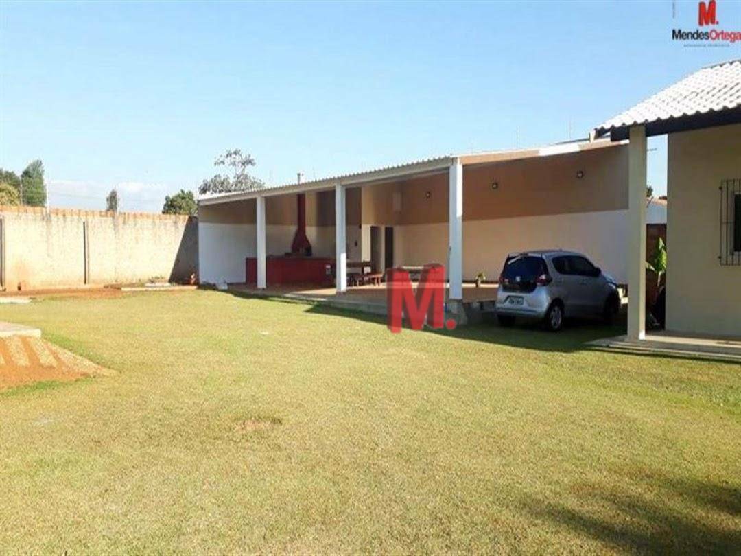 Chácara à venda com 2 quartos, 235m² - Foto 5