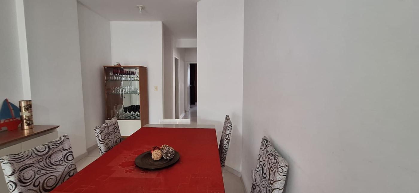 Apartamento à venda com 3 quartos, 113m² - Foto 3