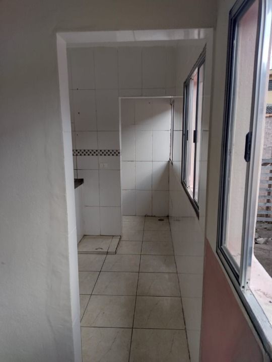 Casa à venda com 1 quarto, 50m² - Foto 11