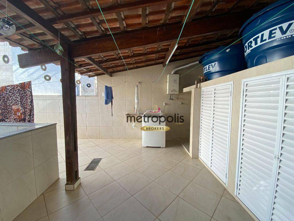 Sobrado à venda com 2 quartos, 203m² - Foto 54