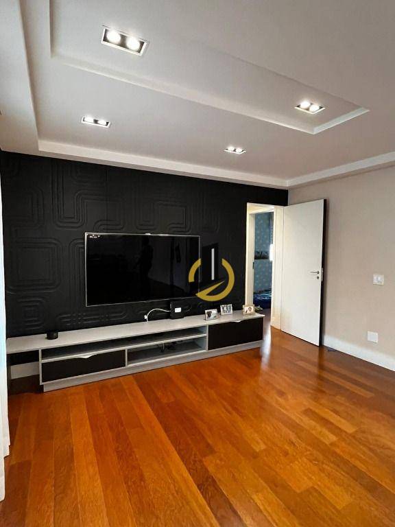 Apartamento à venda com 3 quartos, 155m² - Foto 5