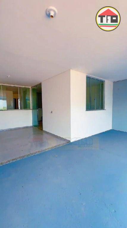 Casa para alugar com 3 quartos, 1M2 - Foto 2