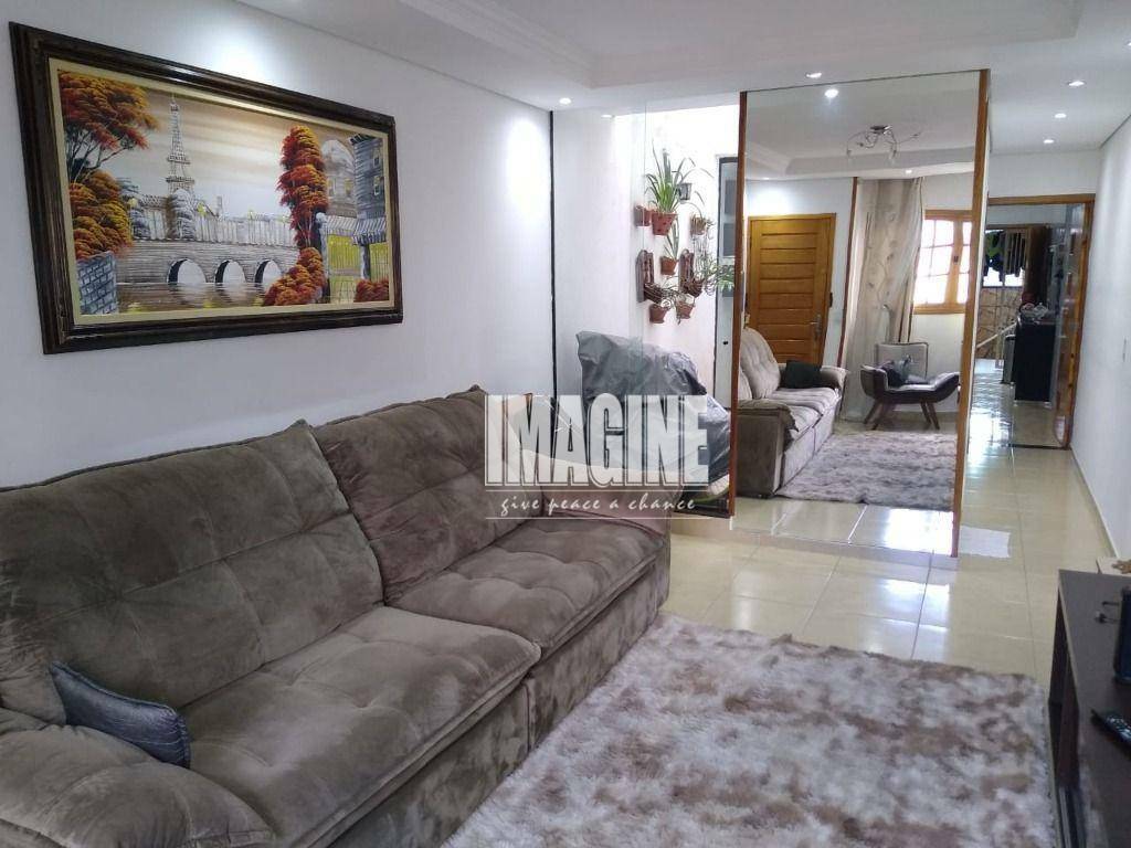 Sobrado à venda com 3 quartos, 180m² - Foto 2