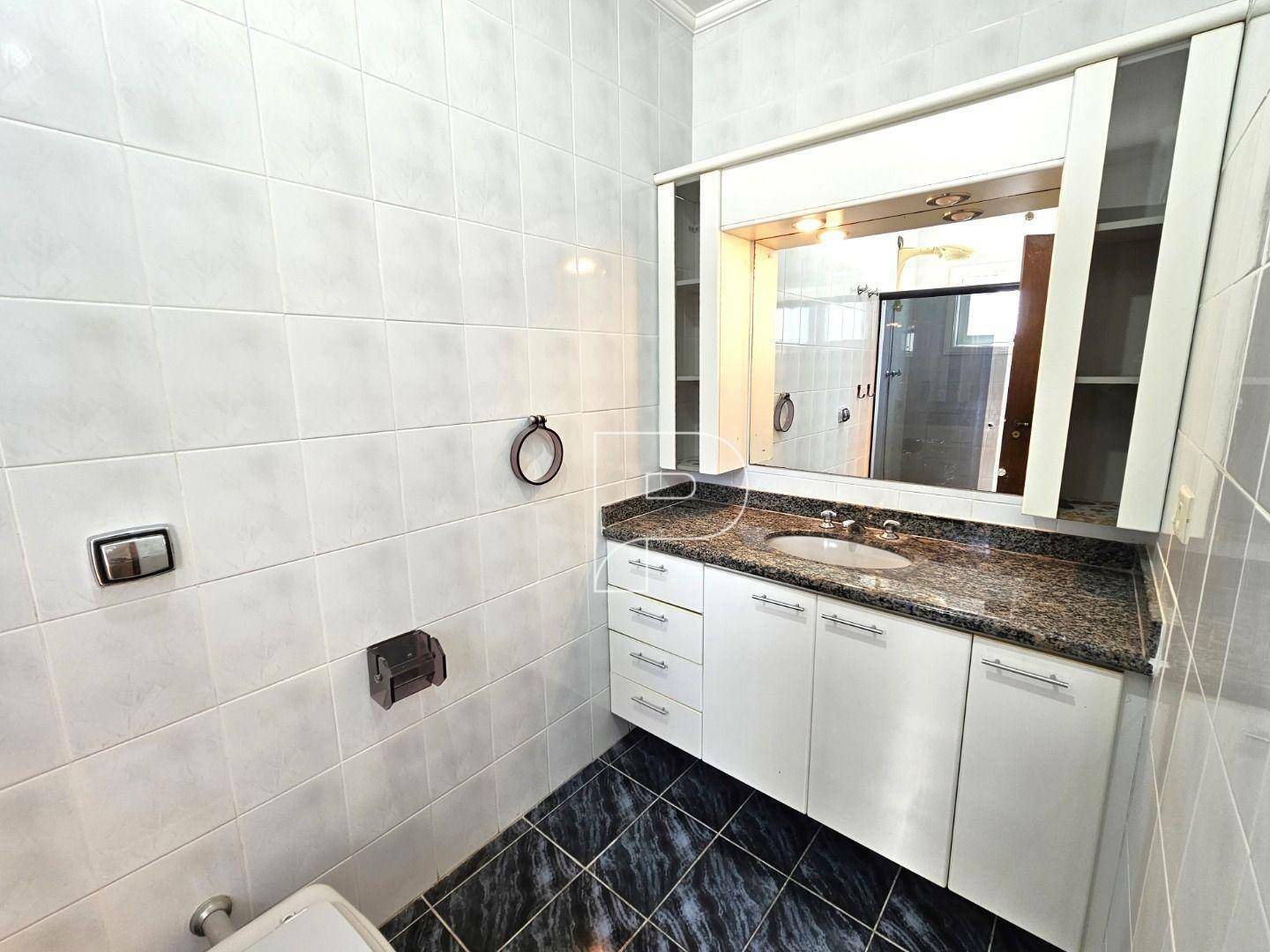 Casa de Condomínio à venda e aluguel com 4 quartos, 244m² - Foto 28