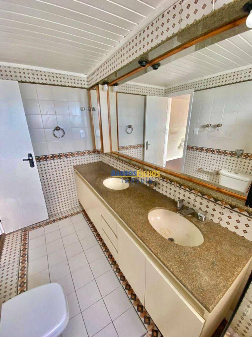 Apartamento para alugar com 3 quartos, 180m² - Foto 22