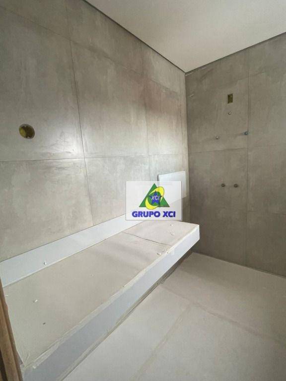 Sobrado à venda com 4 quartos, 311m² - Foto 13