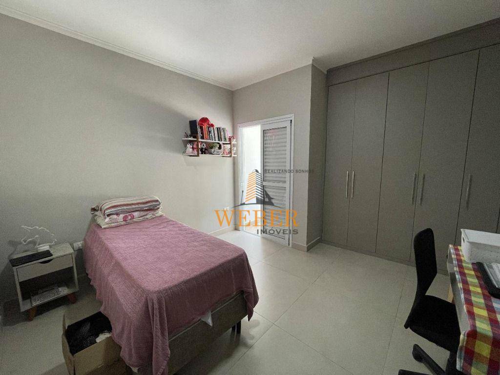 Casa à venda com 3 quartos, 140m² - Foto 16