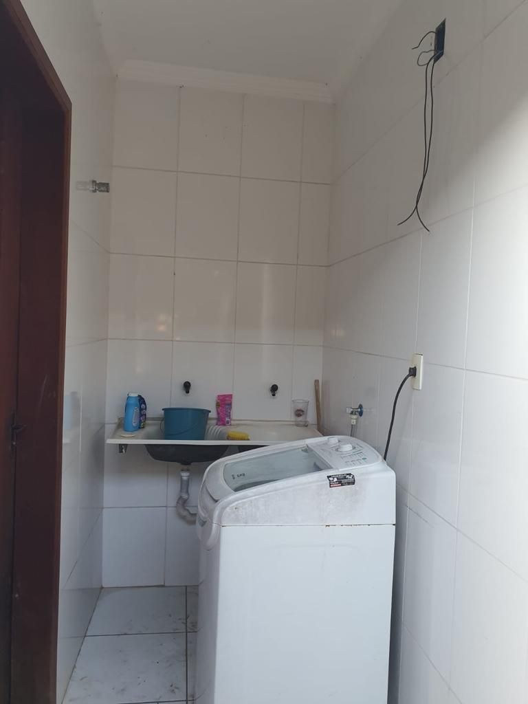 Casa à venda com 3 quartos, 100m² - Foto 8