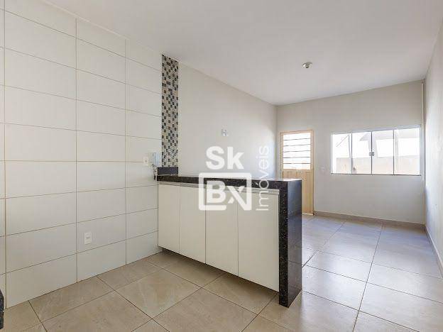 Casa, 3 quartos, 70 m² - Foto 1