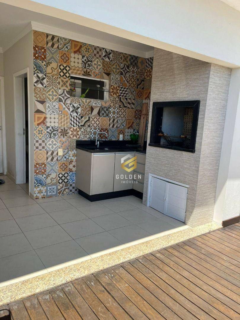 Casa à venda com 3 quartos, 265m² - Foto 10