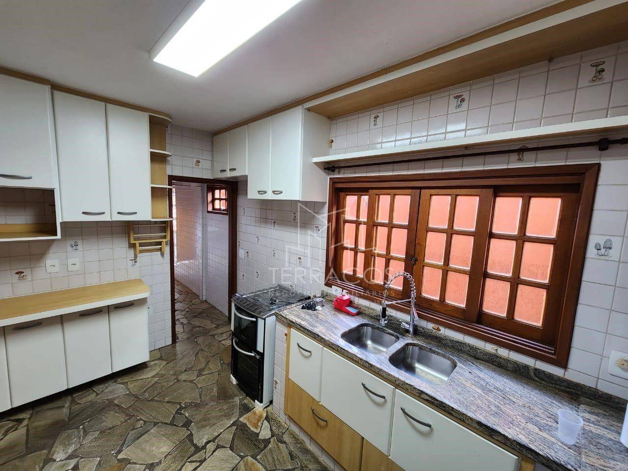 Sobrado à venda com 3 quartos, 250m² - Foto 22