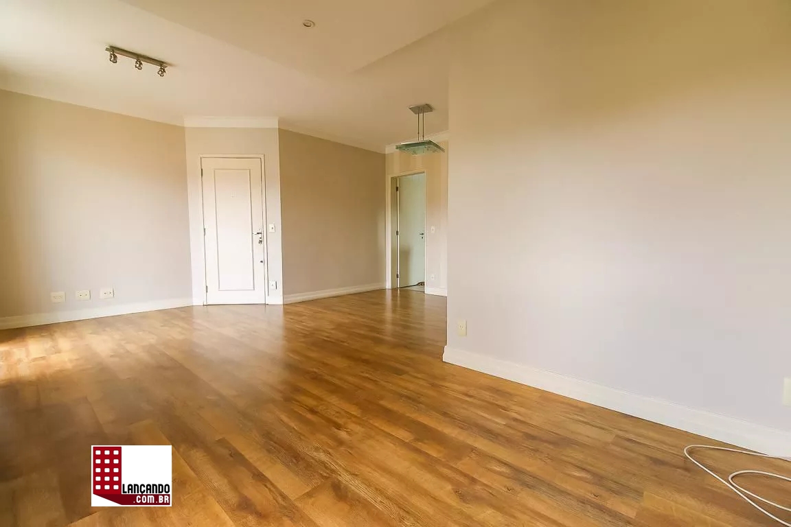 Apartamento à venda com 2 quartos, 81m² - Foto 4