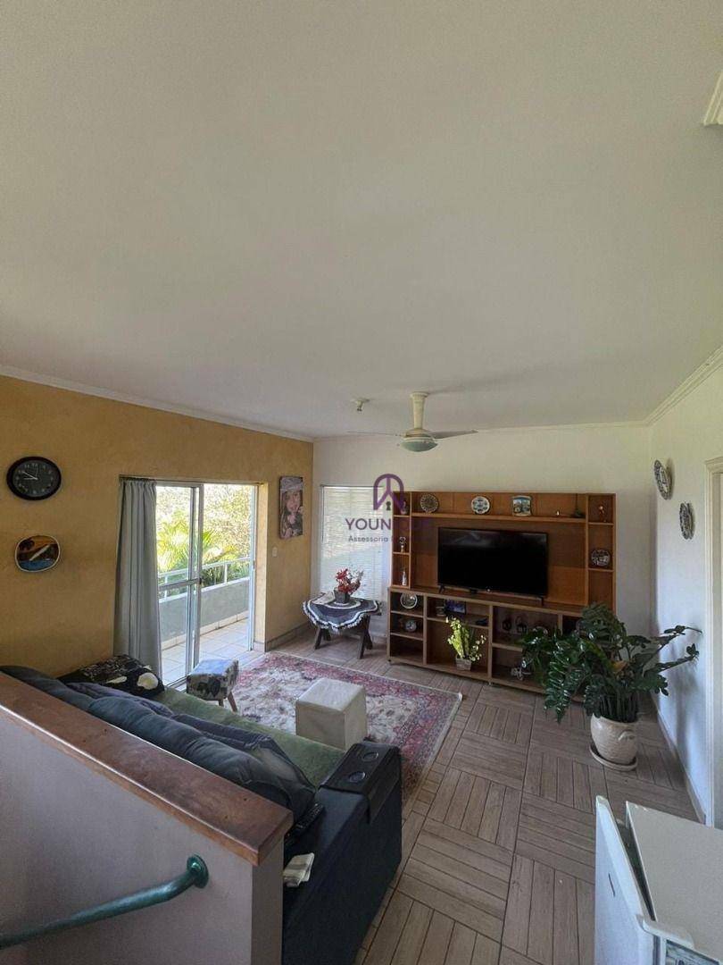 Casa à venda com 3 quartos, 236m² - Foto 47