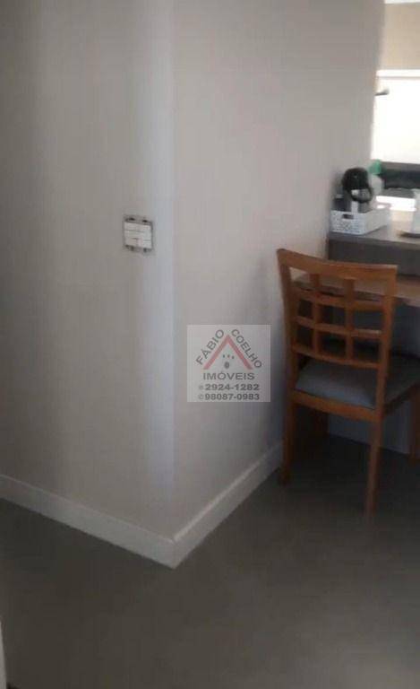 Apartamento à venda com 2 quartos, 65m² - Foto 6