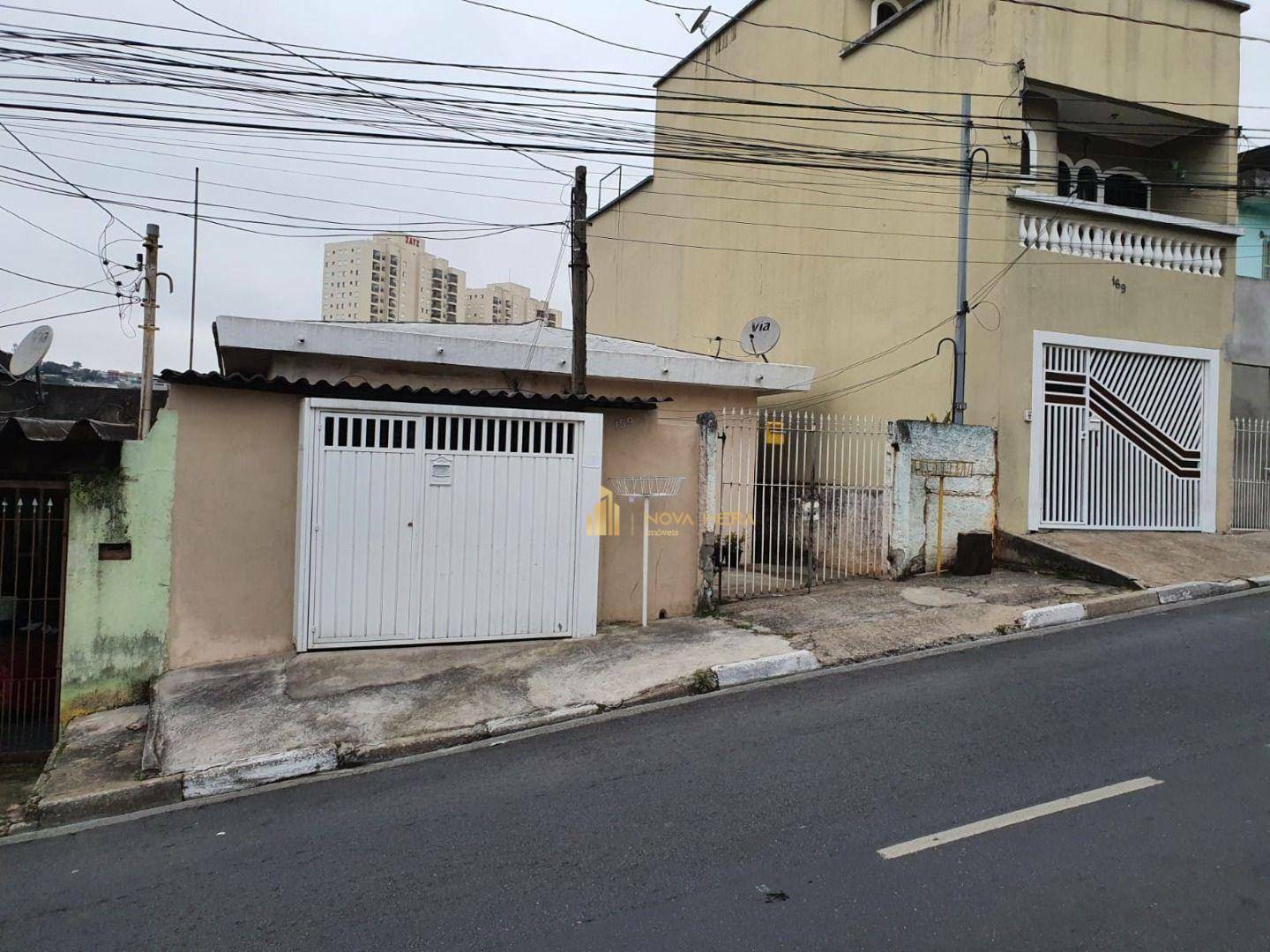 Casa à venda com 2 quartos, 100m² - Foto 2