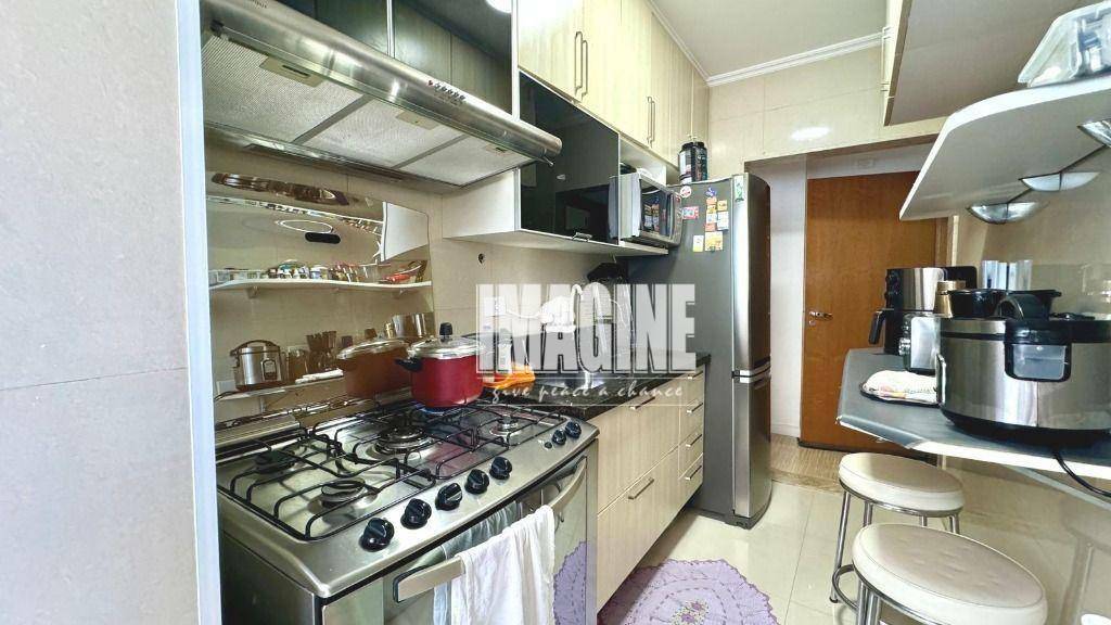 Apartamento à venda com 2 quartos, 47m² - Foto 11