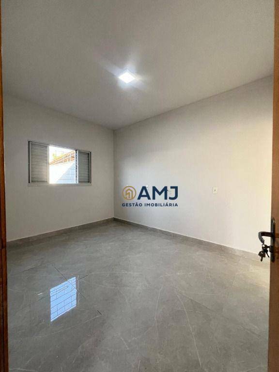 Casa, 2 quartos, 77 m² - Foto 4